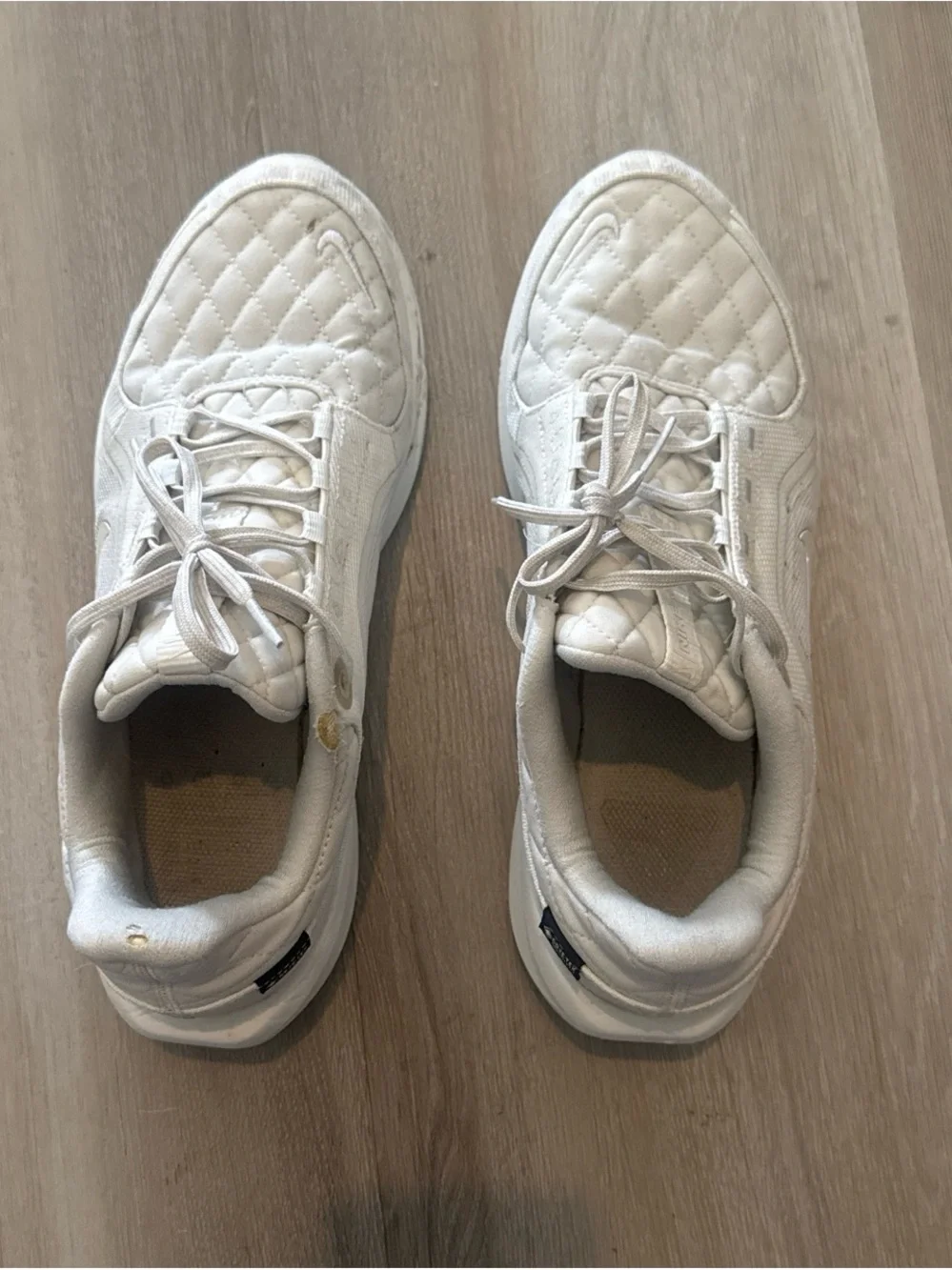 Nike All-White Mesh Running Shoes - Low Top Swoosh